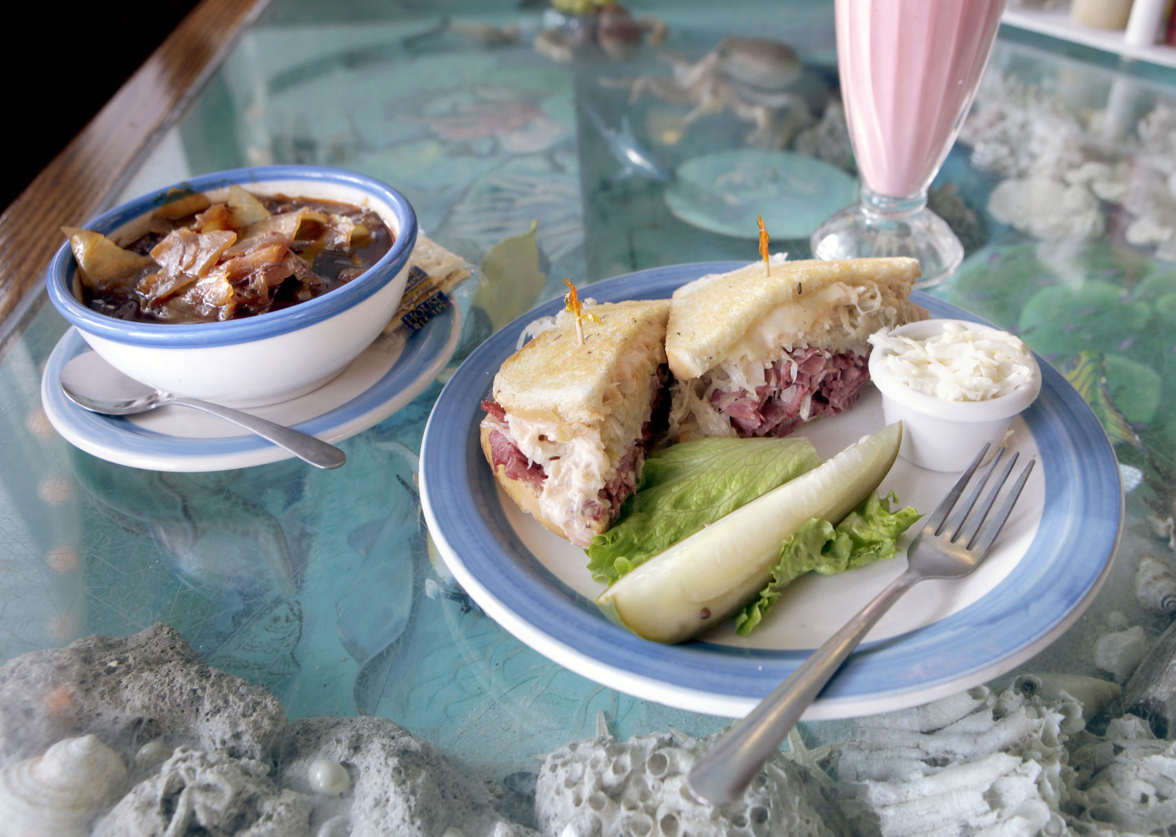 2009 Soup, sandwich and shake
